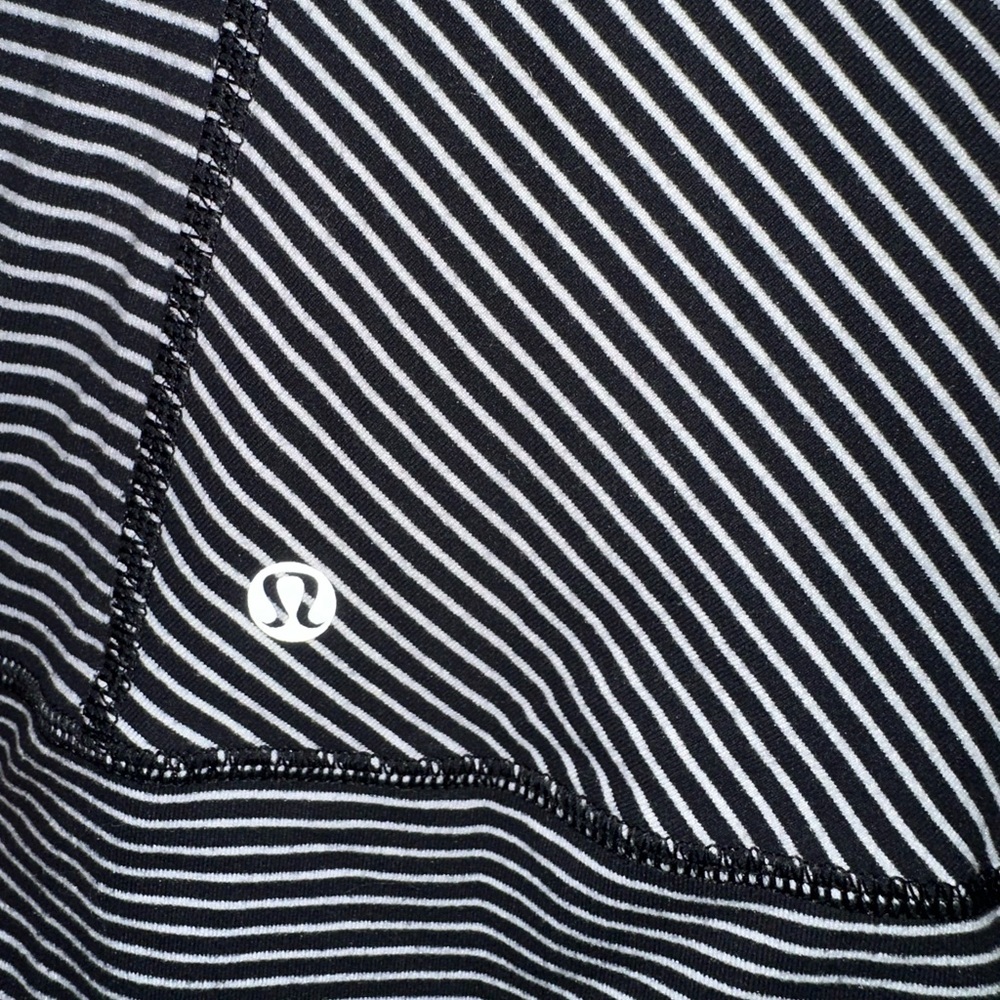 Lululemon Race Your Pace Long Sleeve
Stripe Heathered Angel WHITE BLACK SZ 4 - Picture 5 of 5